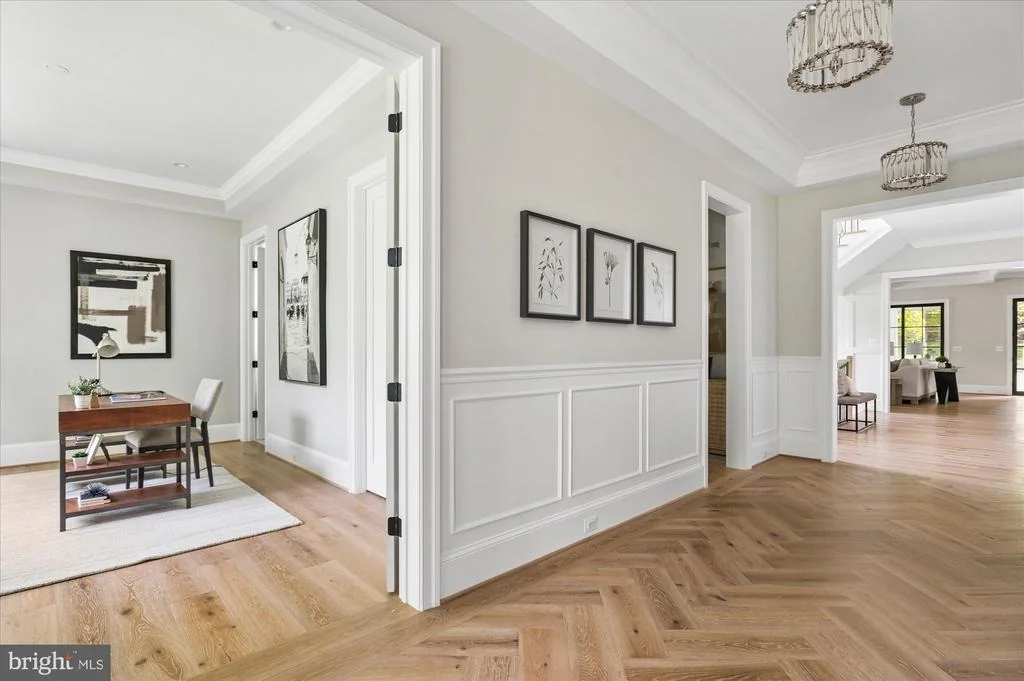 Photo of 1515 CRESTWOOD LANE