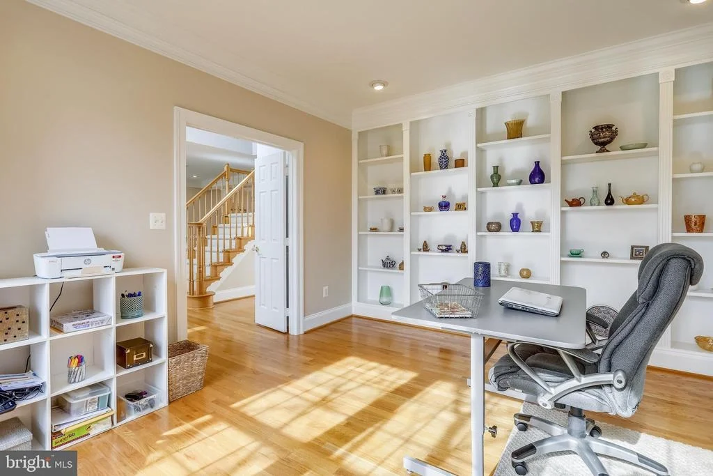 Photo of 24701 FARMVIEW LANE
