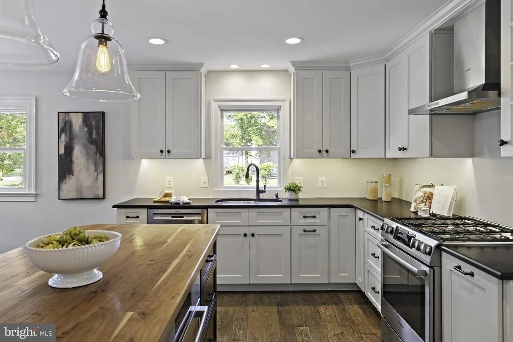 Photo of 3586 LOCH HAVEN DRIVE