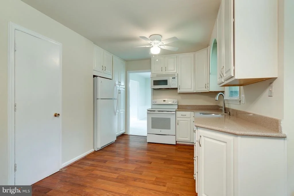 Photo of 8712 NERO STREET