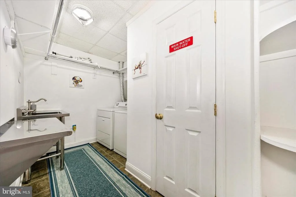 Photo of 6104 EDMONT DRIVE