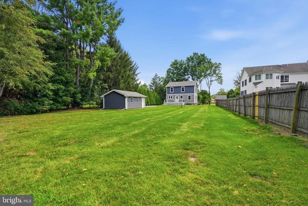 Photo of 1633 REED ROAD
