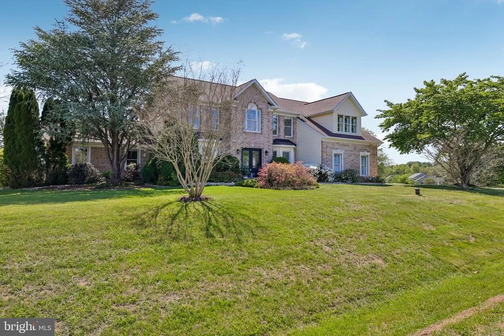 Photo of 3993 WINDERMERE WAY