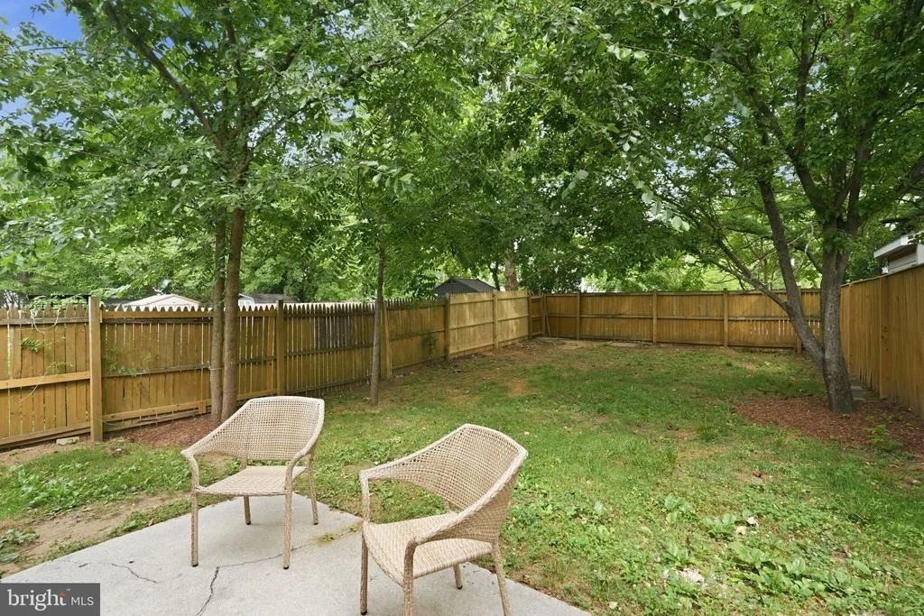 Photo of 1132 TYLER AVENUE