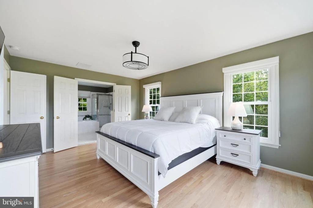Photo of 4007 WINDWARD DRIVE