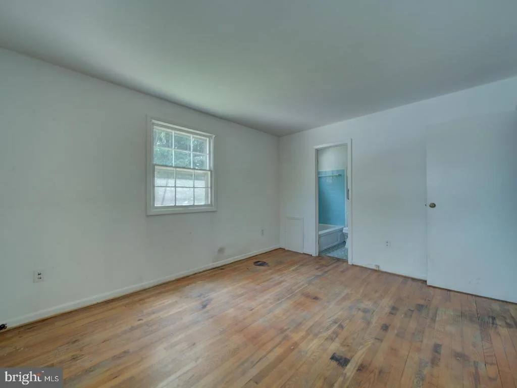 Photo of 12715 BARBARA ROAD