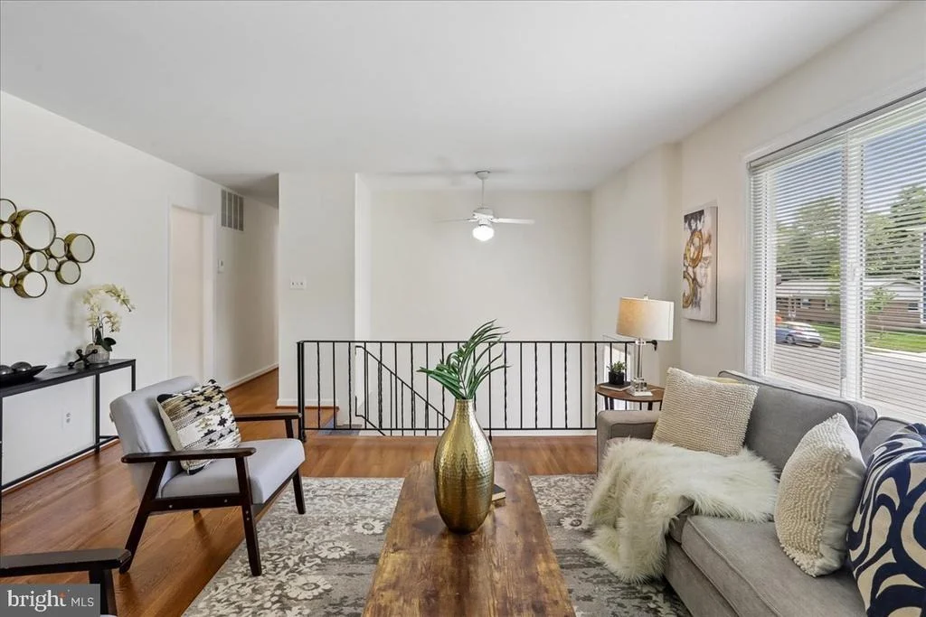 Photo of 3604 HERITAGE LANE