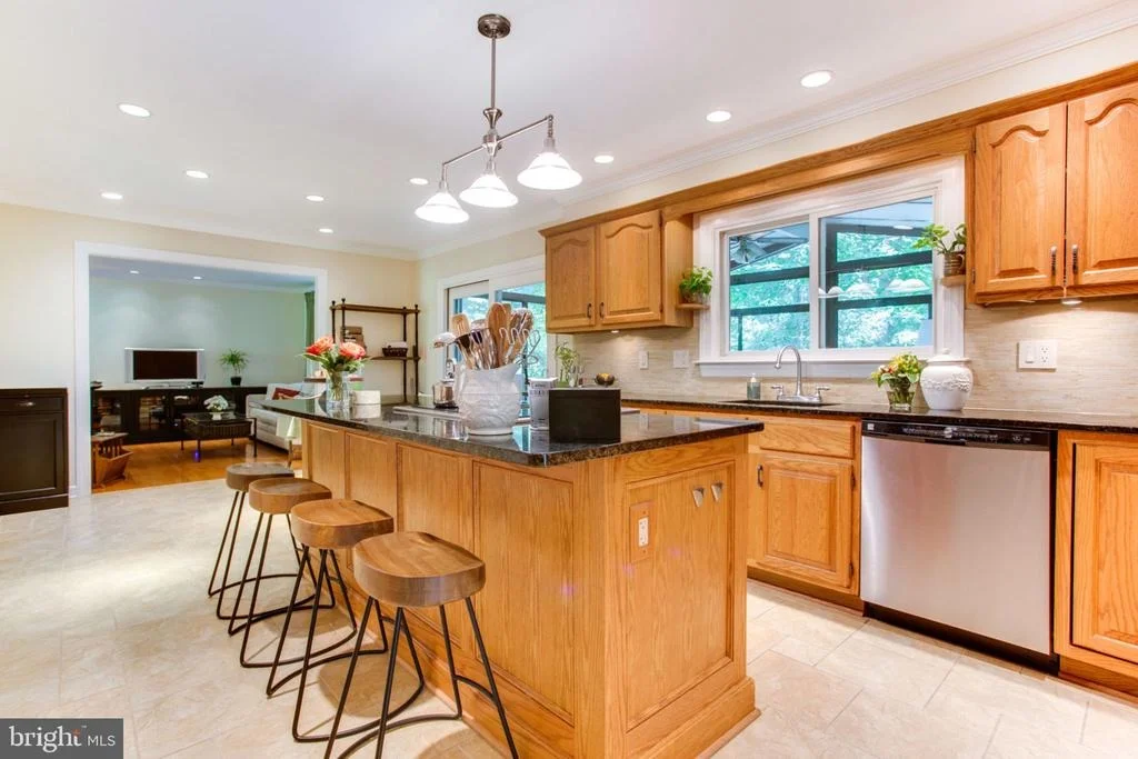 Photo of 10425 MOUNT VERNON DRIVE