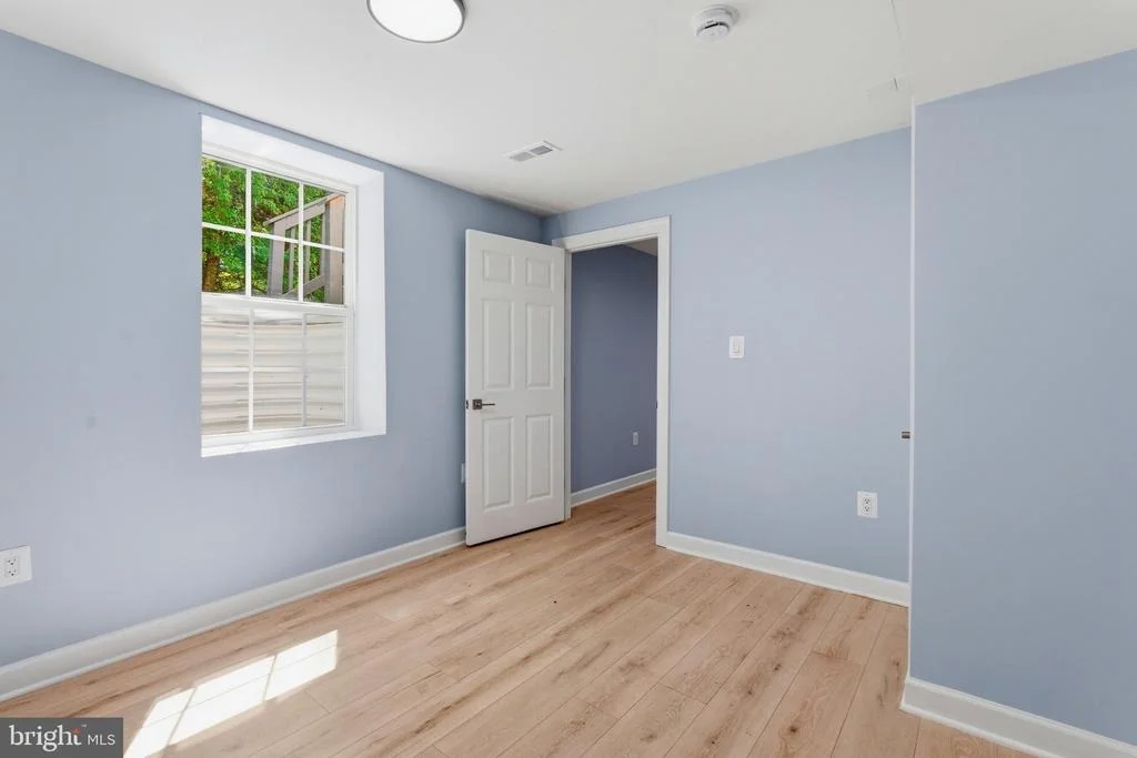 Photo of 10654 ASHFORD CIRCLE