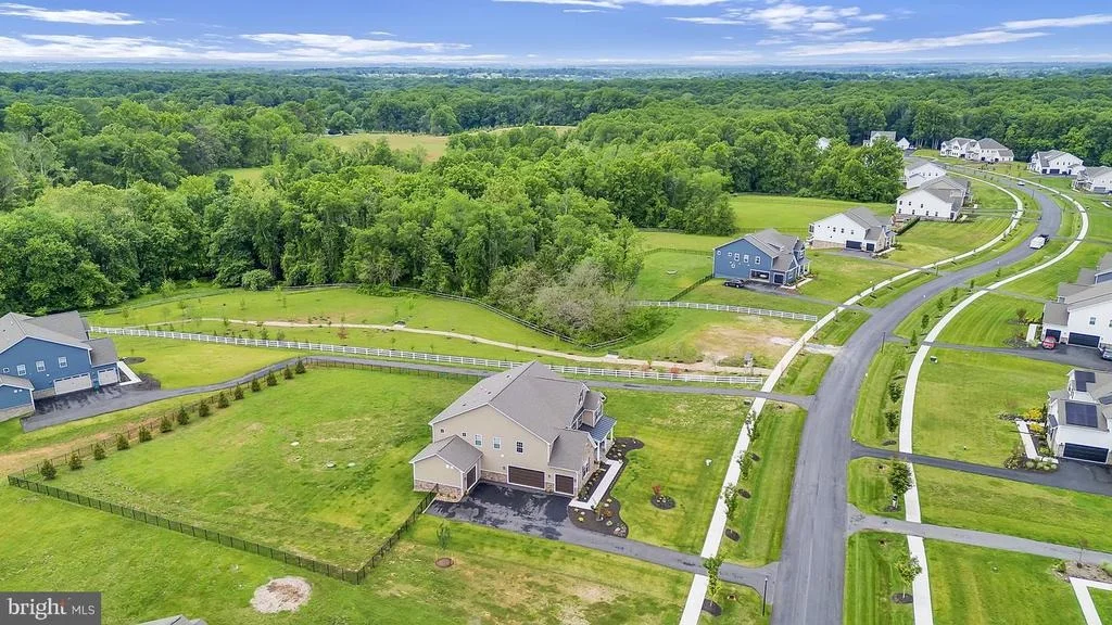 Photo of 14622 SENECA FARM LN