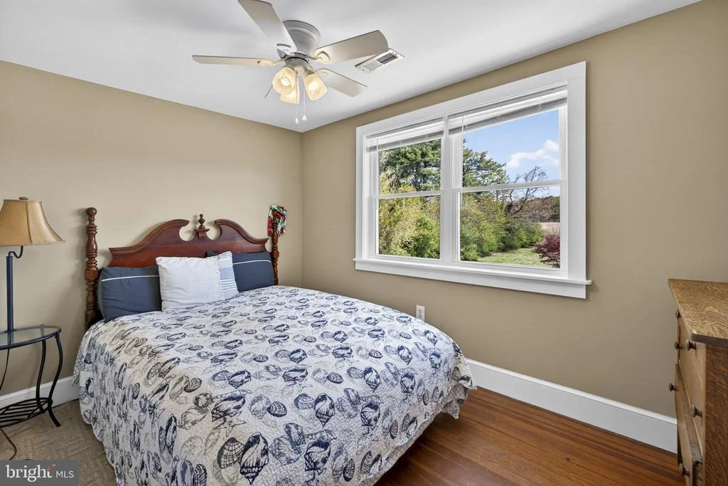 Photo of 4809 COLES POINT ROAD