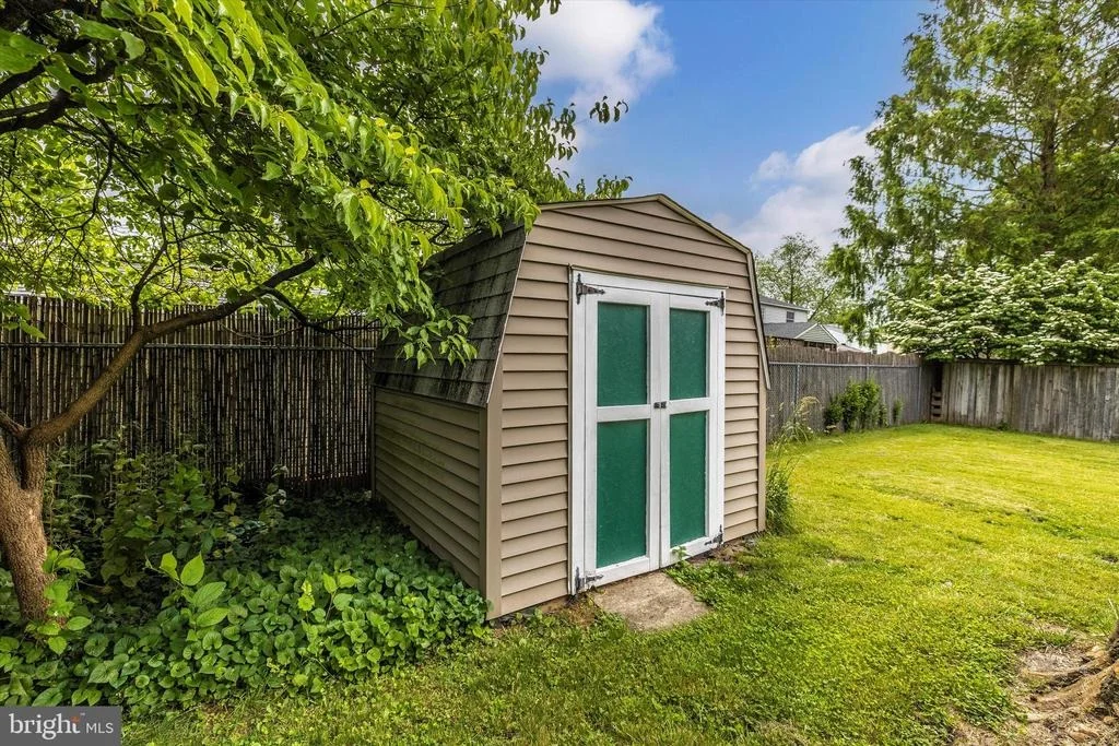 Photo of 1810 ROCKY GLEN DRIVE