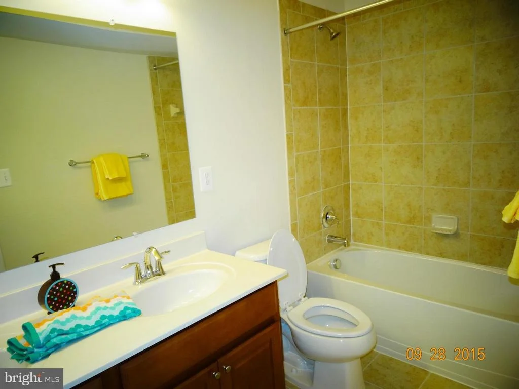 Photo of 7858 SUNHAVEN WAY