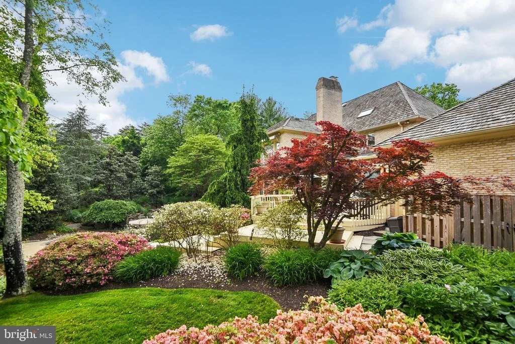 Photo of 9939 BENTCROSS DRIVE