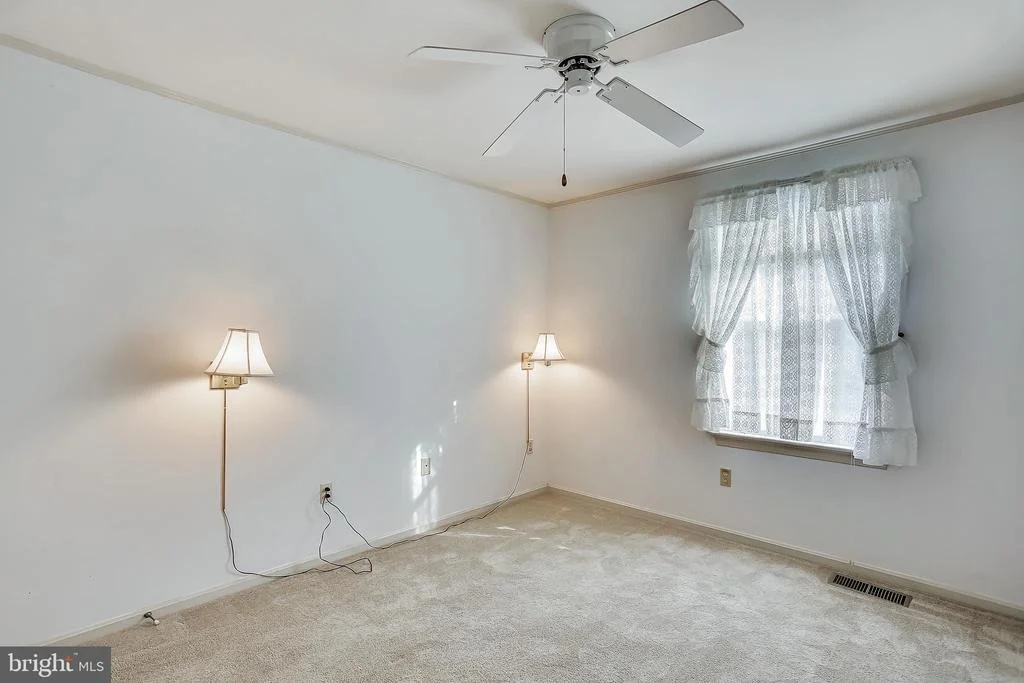 Photo of 9109 ROUNDLEAF WAY