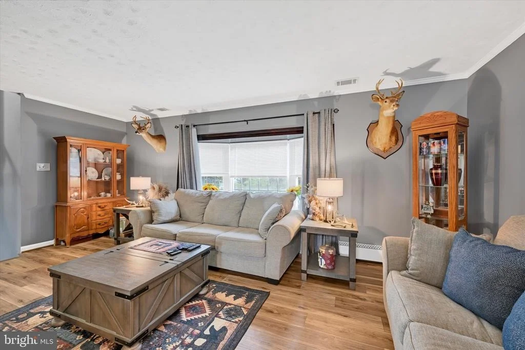 Photo of 5824 OAKLAND ROAD