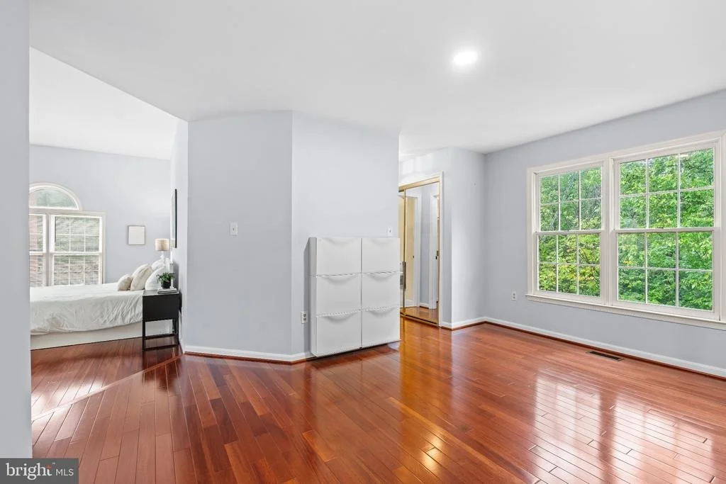 Photo of 6832 COMPTON HEIGHTS