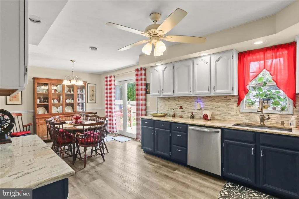 Photo of 17 ECKER AVENUE