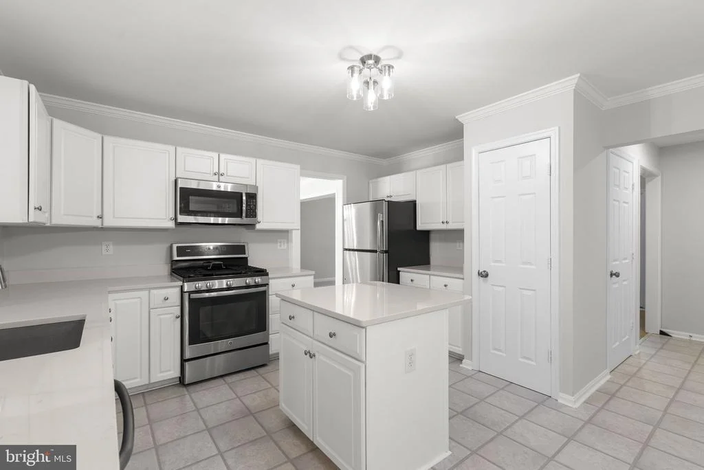 Photo of 2700 SNOWBERRY PLACE