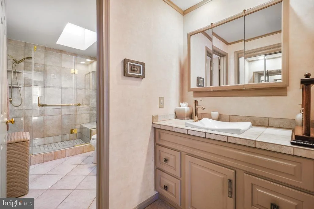 Photo of 7229 WAPELLO DRIVE