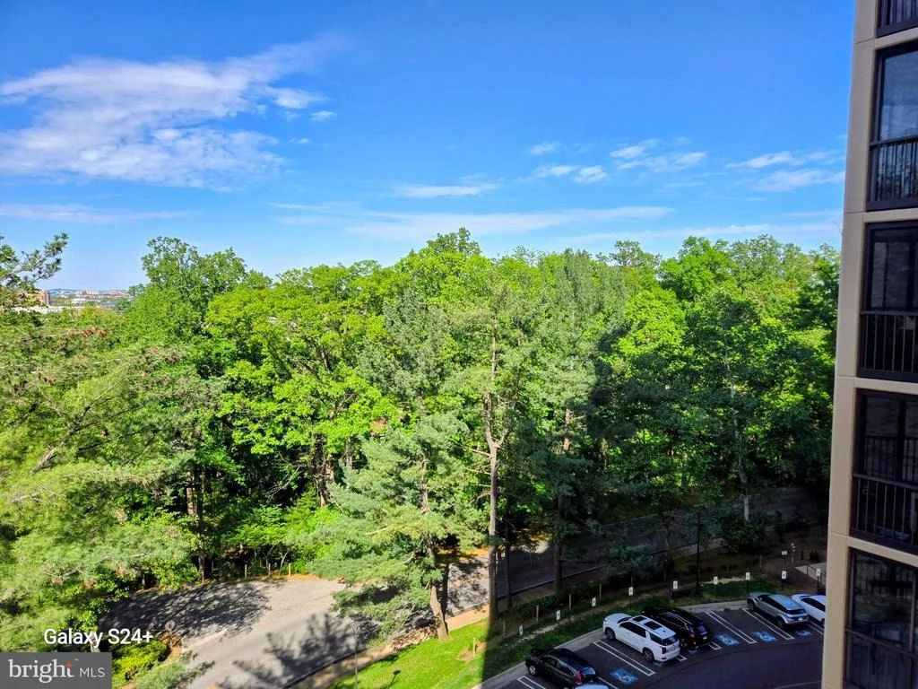 Photo of Unit 608 at 5903 MOUNT EAGLE DRIVE
