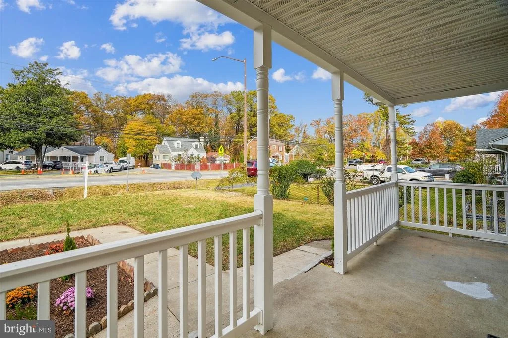 Photo of 9121 LANHAM SEVERN ROAD