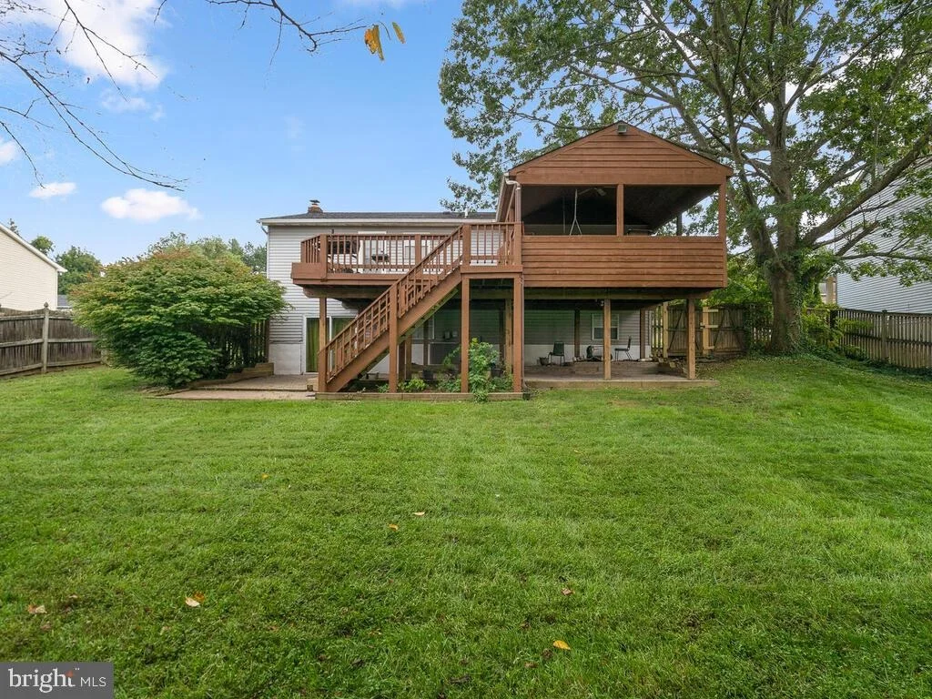 Photo of 12420 POPLAR VIEW DRIVE