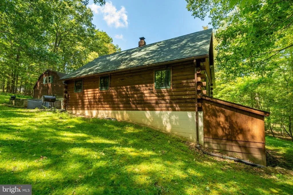Photo of 482 PERGIN FARM ROAD