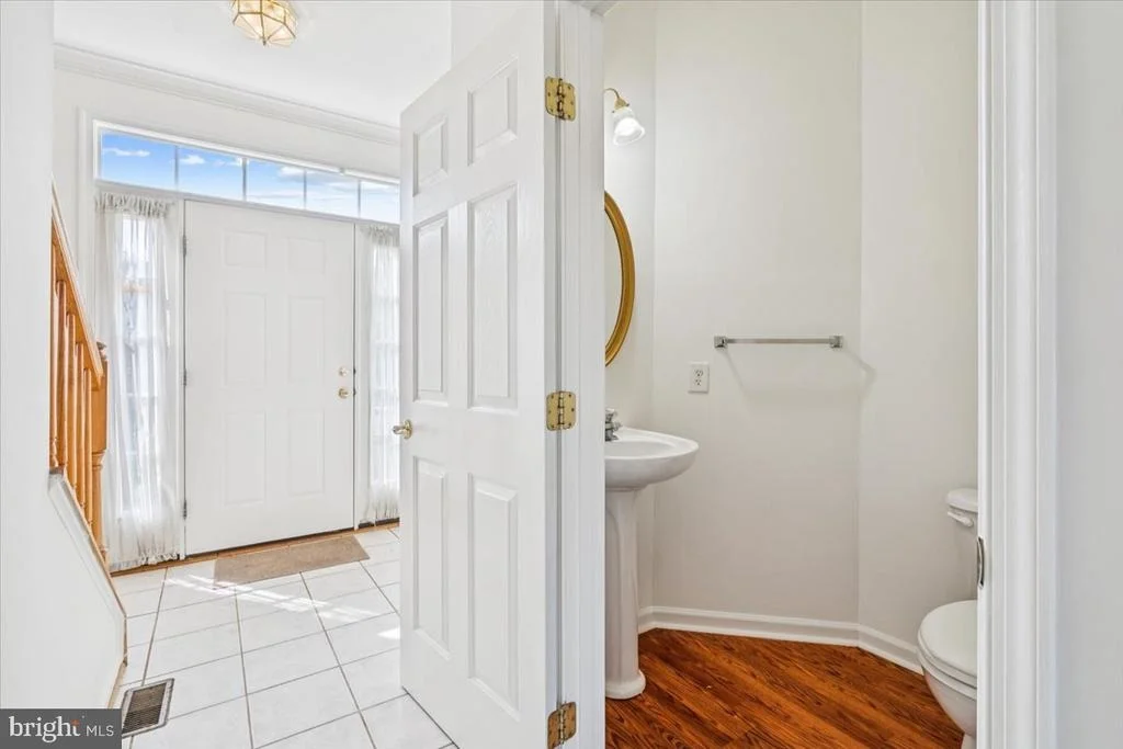 Photo of 5180 BOSCOMBE COURT