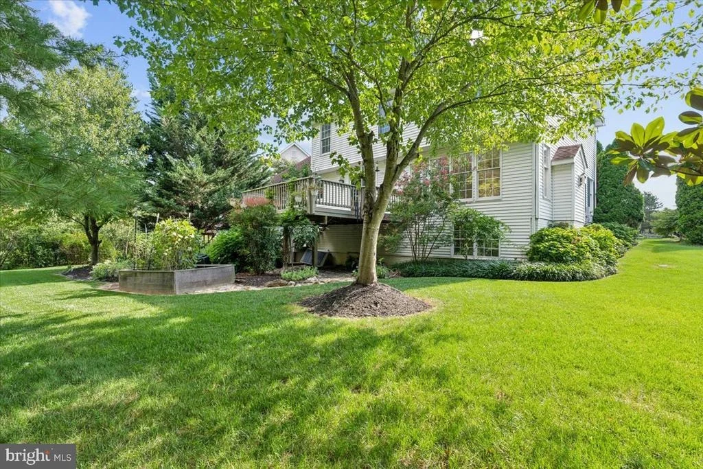 Photo of 1037 LINDFIELD DRIVE