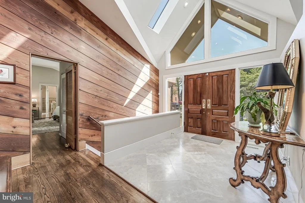 Photo of 4015 LAIRD PLACE