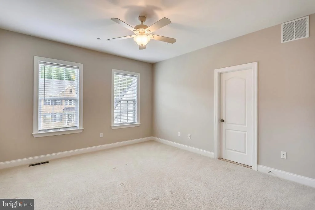 Photo of 925 GRATITUDE COURT