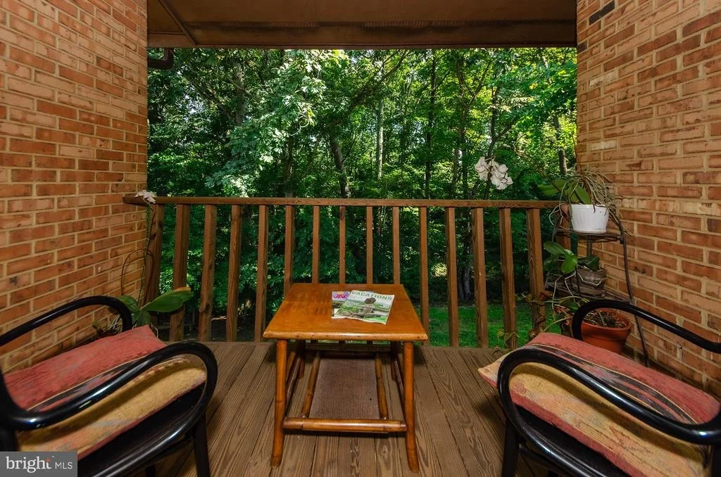 Photo of 1430 WOLFTRAP RUN ROAD