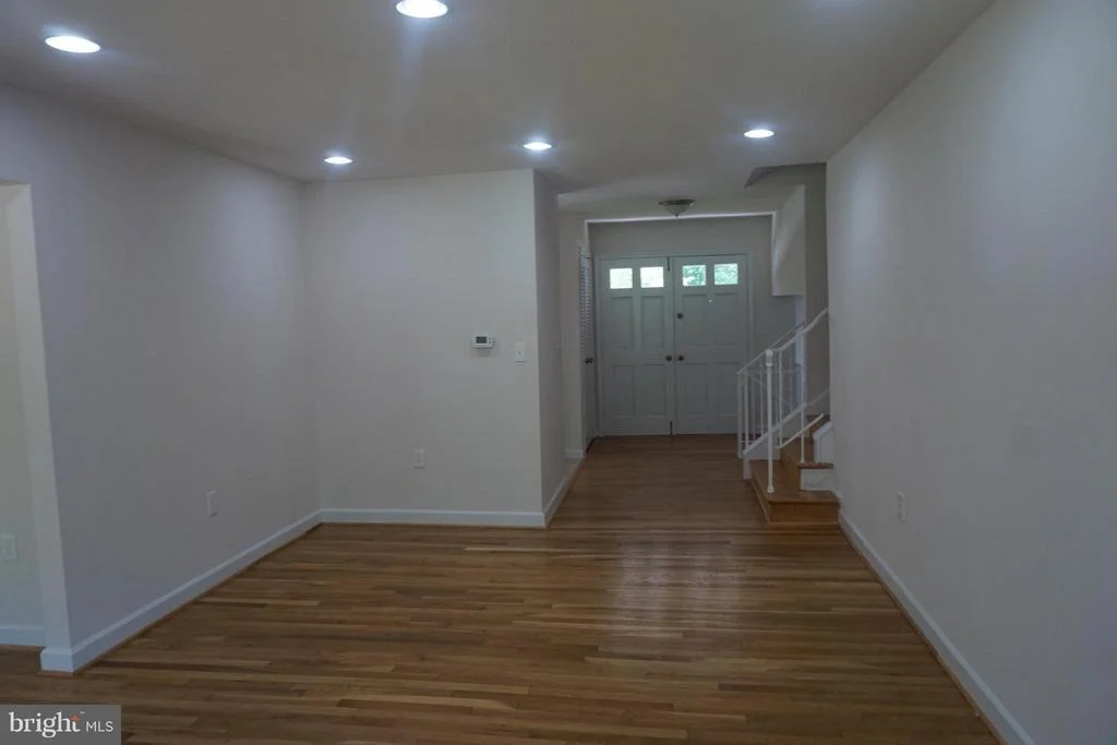 Photo of 8404 MAGNOLIA DRIVE