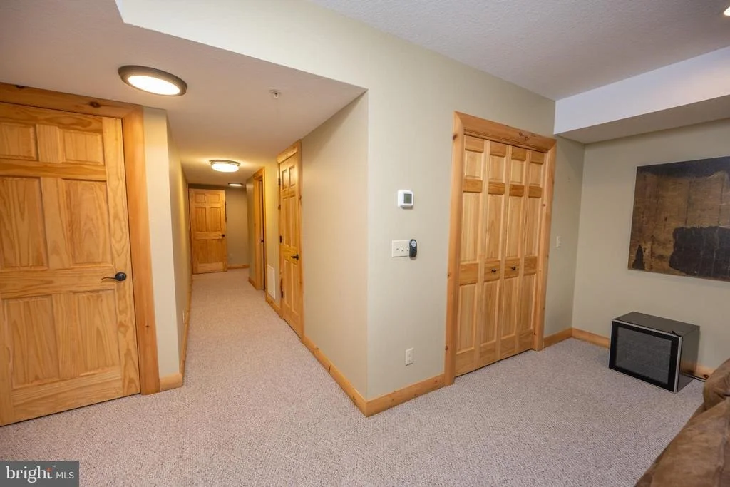 Photo of 276 SUNDANCE WAY
