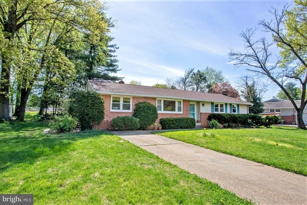 Photo of 7995 ALADDIN DRIVE