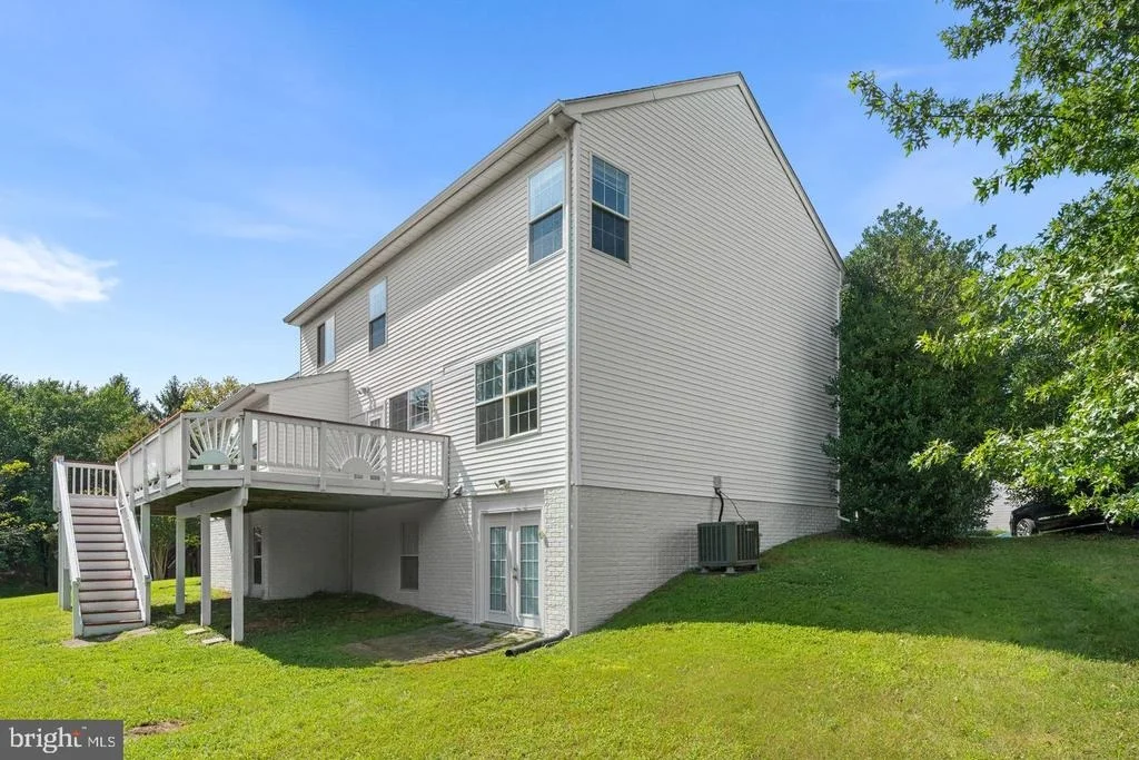 Photo of 20379 SNOWPOINT PLACE