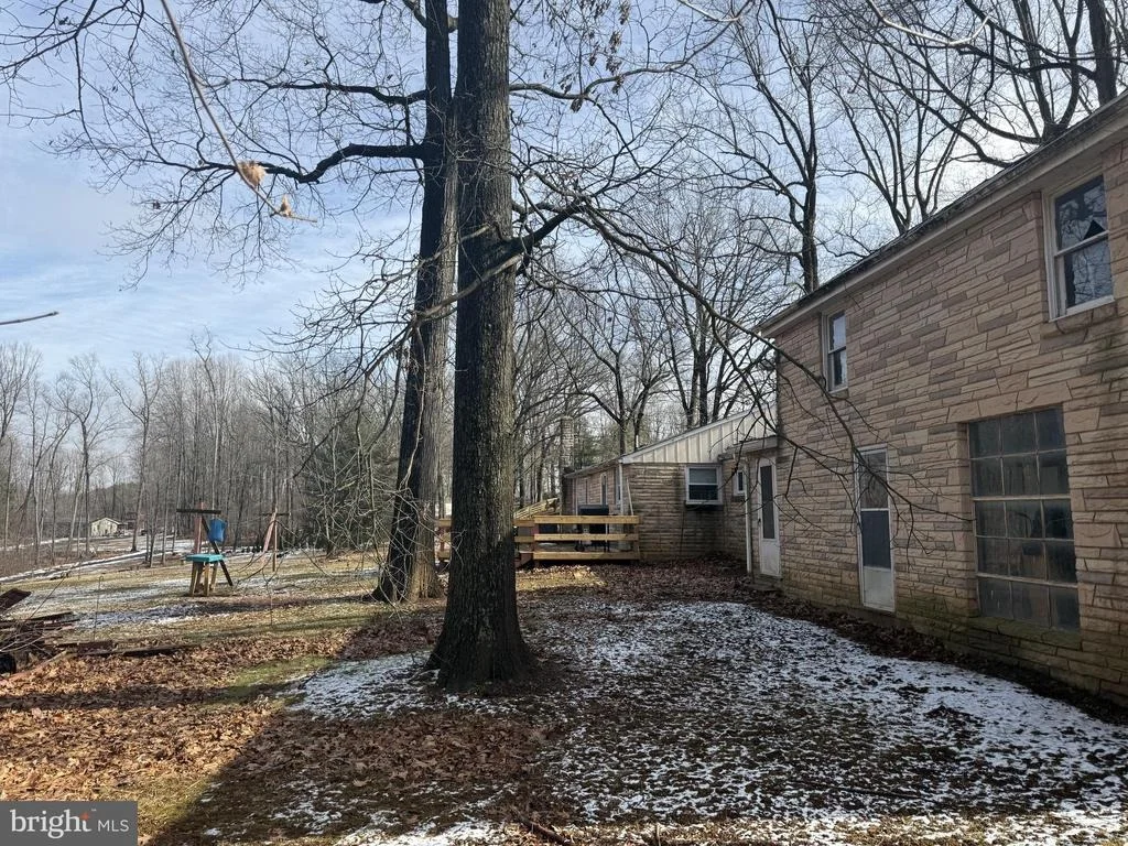 Photo of 1024 CHERRYTOWN ROAD