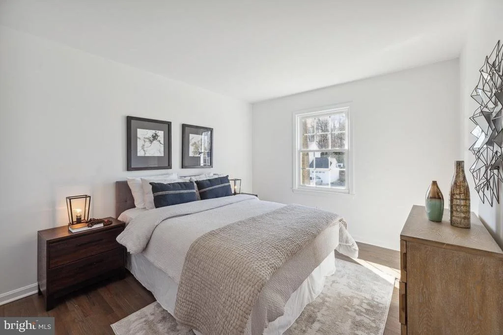 Photo of 9436 WALLINGFORD DRIVE