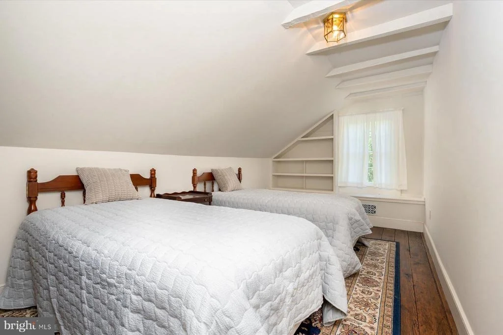 Photo of 5503 BROOKS WOODS ROAD