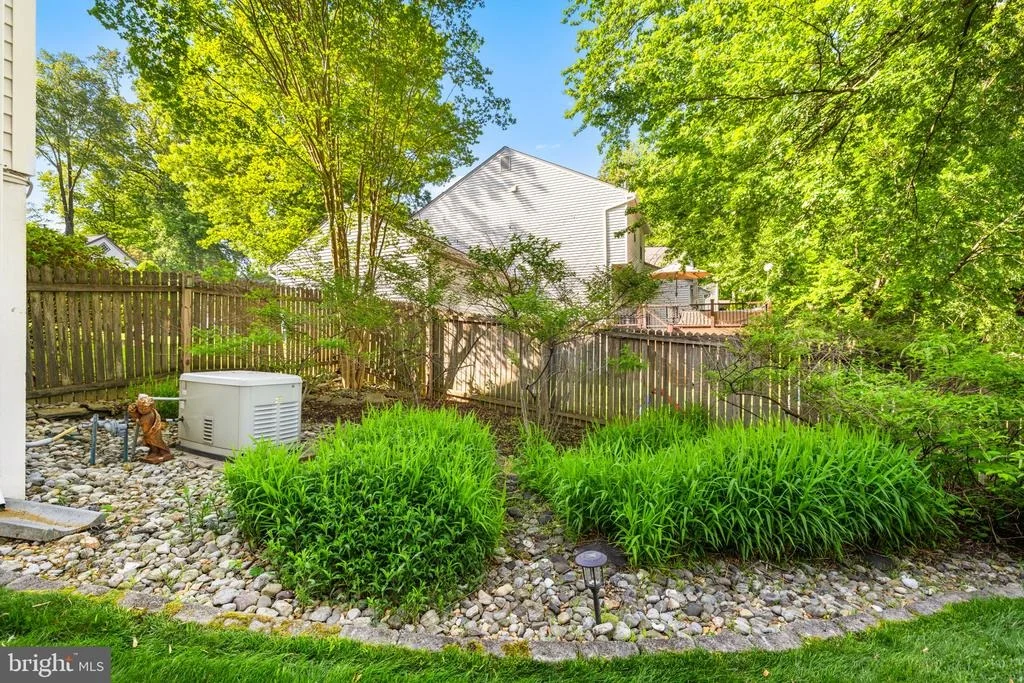Photo of 9454 LAPSTRAKE LANE