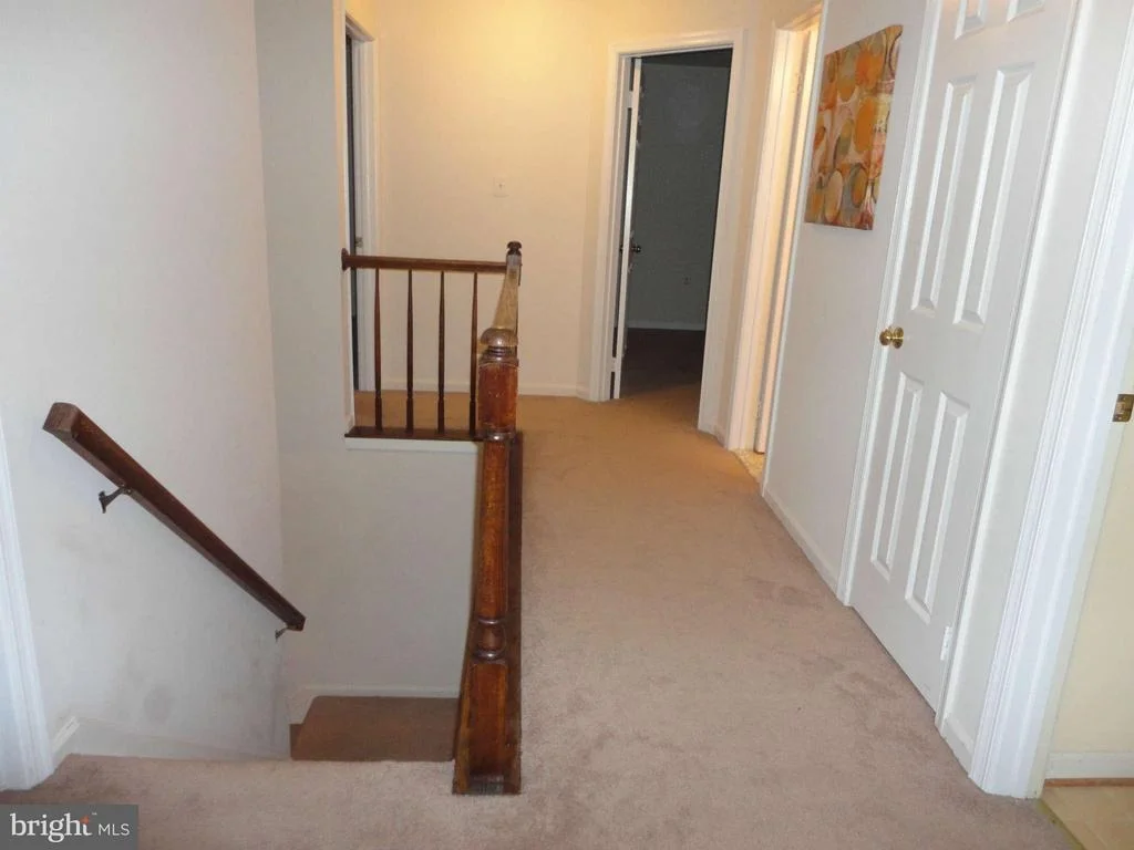 Photo of 21 LEATHERLEAF COURT