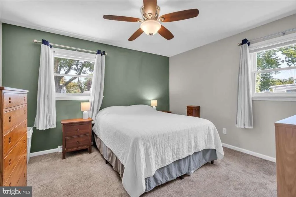 Photo of 15 RADNOR BOULEVARD