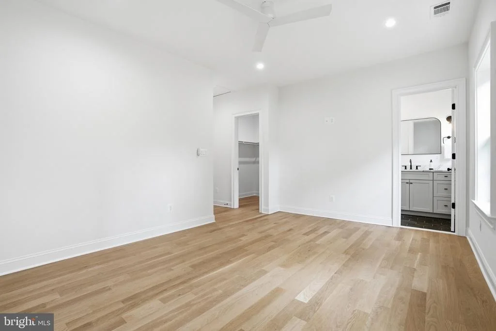 Photo of 1142 CAMERON ROAD