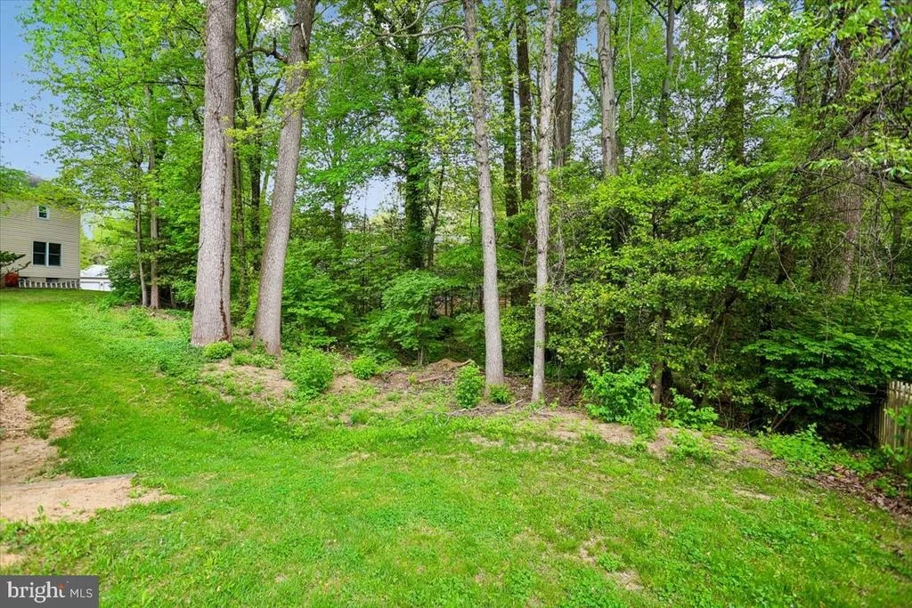 Photo of 2425 HIDDEN VALLEY LANE