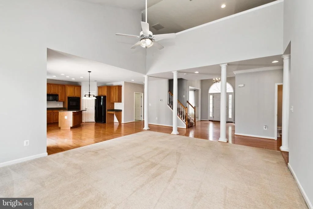 Photo of 457 UNIVERSITY DRIVE