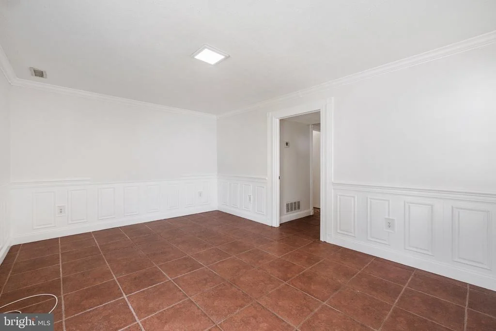 Photo of 459 WINTERBERRY DRIVE