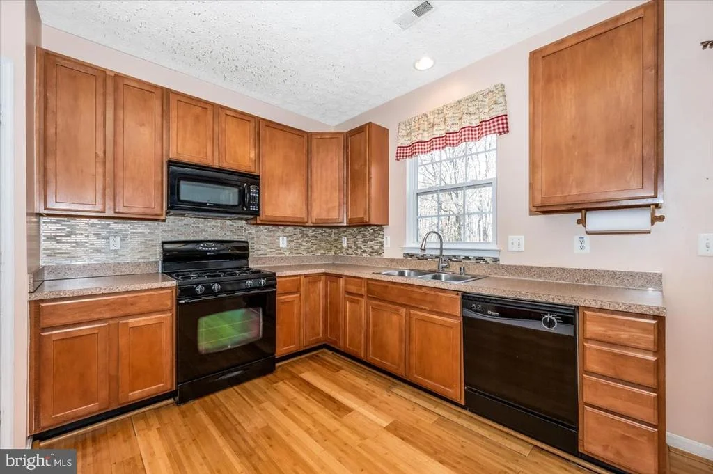 Photo of 575 WINDSONG DRIVE