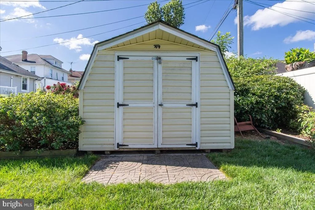 Photo of 5514 LINK AVENUE
