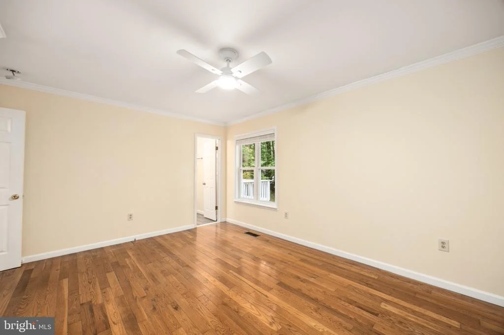 Photo of 38 FAIRWAY LANE